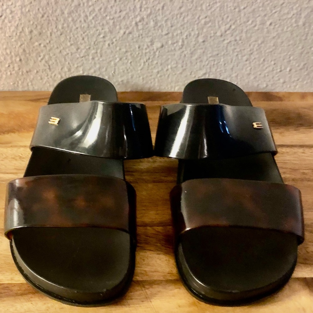 Melissa two tone slides